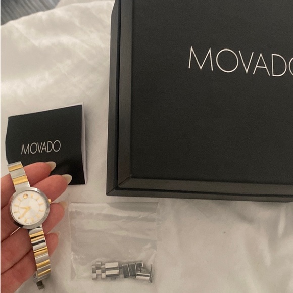 Movado watch - Picture 3 of 4